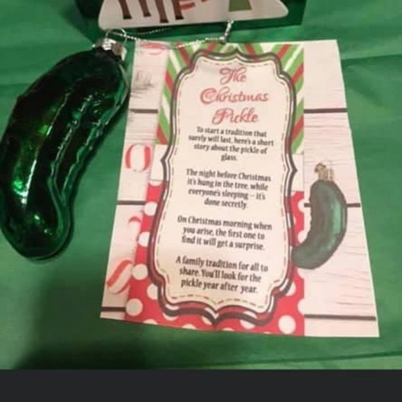 Christmas pickle beautifully wrapped with the story of the Christmas pickle🎄 - Picture 1 of 2